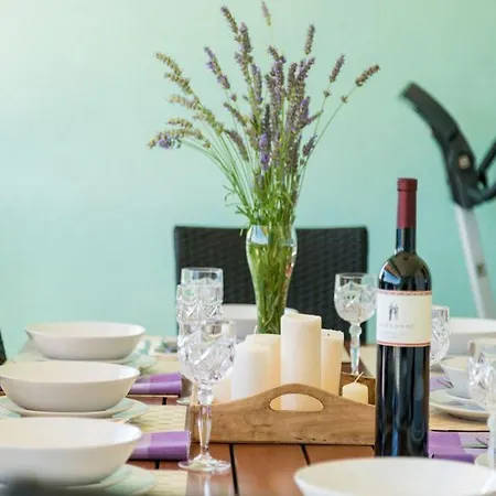 Tomas - Four Bedroom With Balcony A4 Appartement Omiš