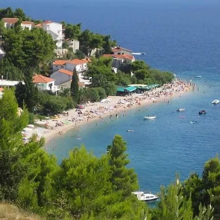 Tomas - Four Bedroom With Balcony A4